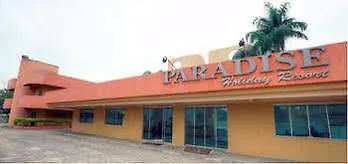 **** Hotel Paradise Holiday Bombinhas Brasil